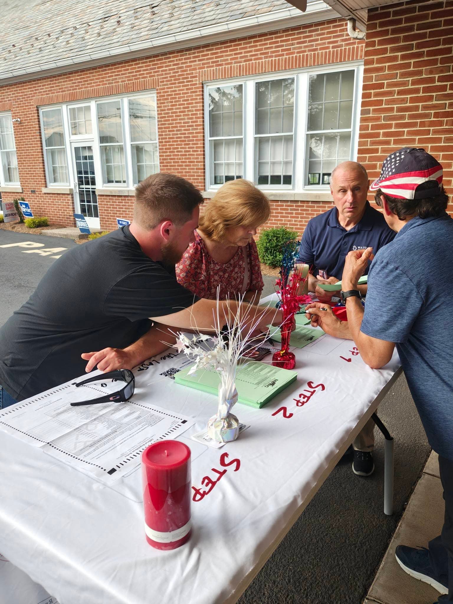 Yanni Lambros on the campaign trail